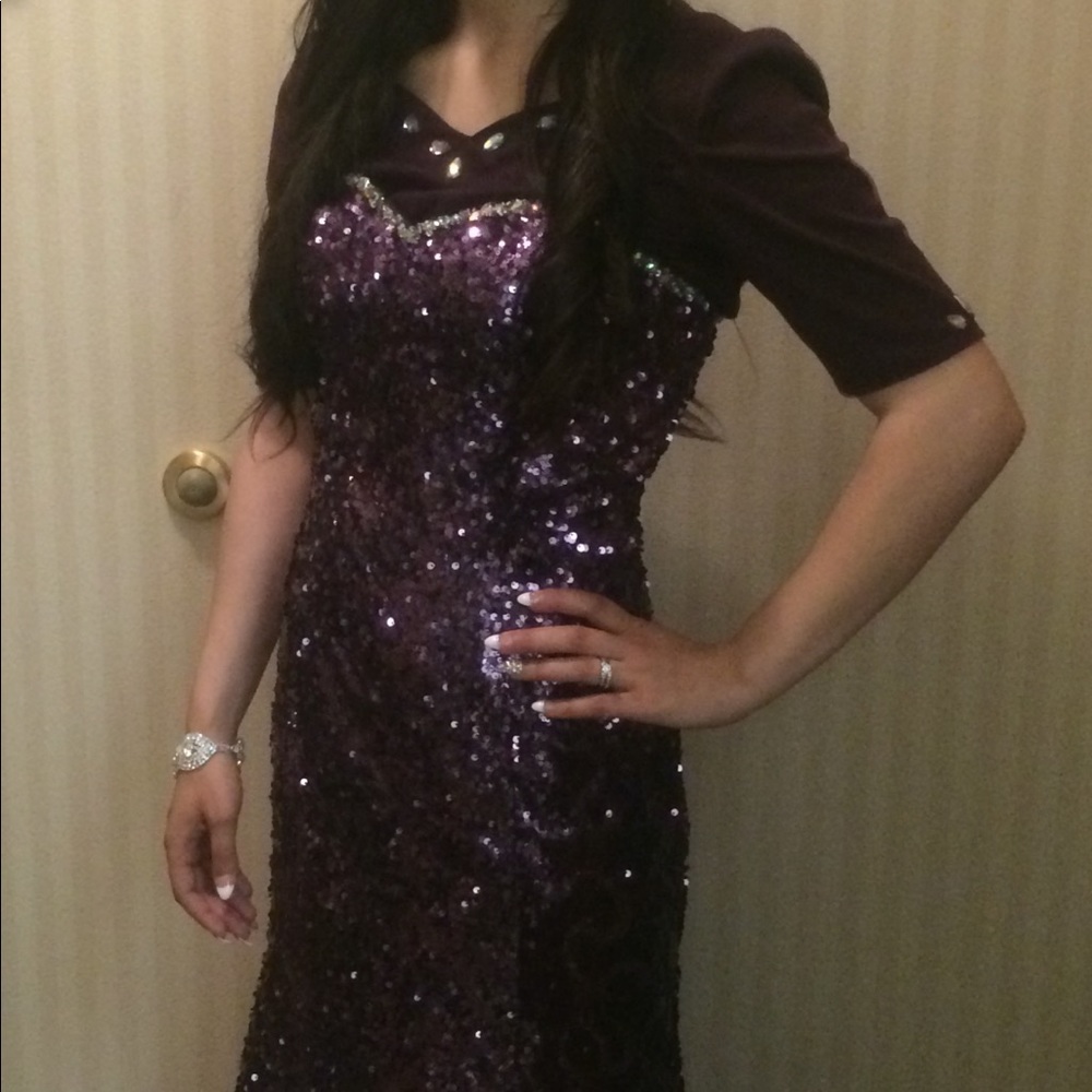 Beautiful Long prom sequin dress